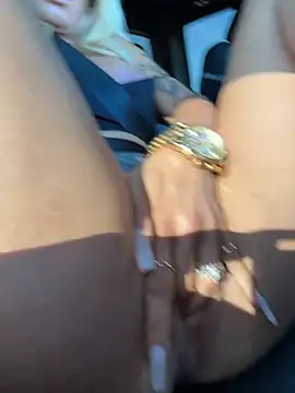 Snapshot of blondiluvsanal chatting on January 2026 05:51:02 PM blondiluvsanal online show from January 2026 05:51:02 PM