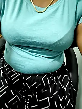 Snapshot of tamil_subha69 chatting on November 2025 06:06:02 AM tamil subha69 online show from November 2025 06:06:02 AM