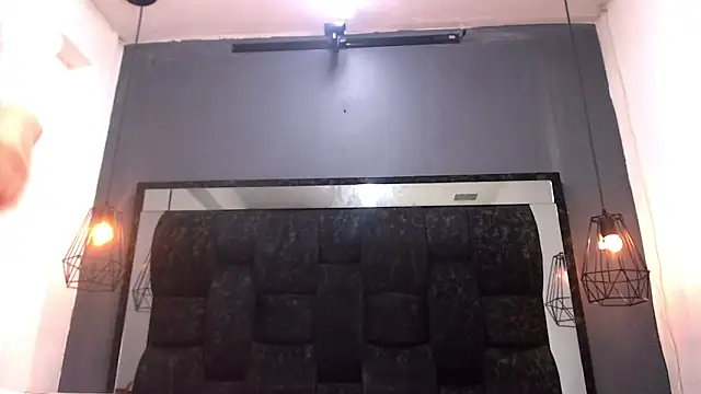 Snapshot of AndreaGil_ chatting on January 2026 07:27:02 PM AndreaGil online show from January 2026 07:27:02 PM