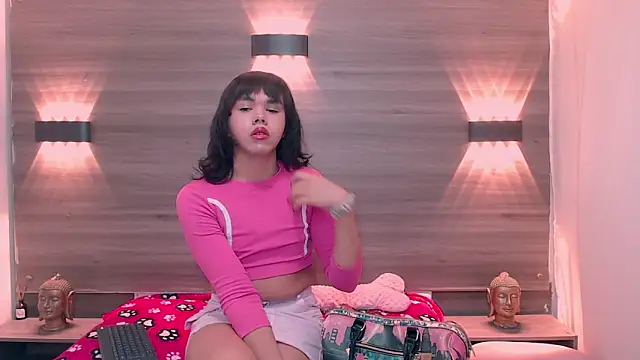 Snapshot of AndreaGil_ chatting on February 2026 04:25:02 PM AndreaGil online show from February 2026 04:25:02 PM