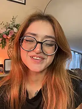Snapshot of SweetJennaa chatting on June 2026 10:58:01 PM SweetJennaa online show from June 2026 10:58:01 PM