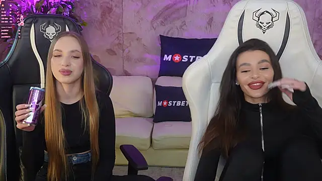 Gabriella054 online show from January 2025 11:59:01 PM