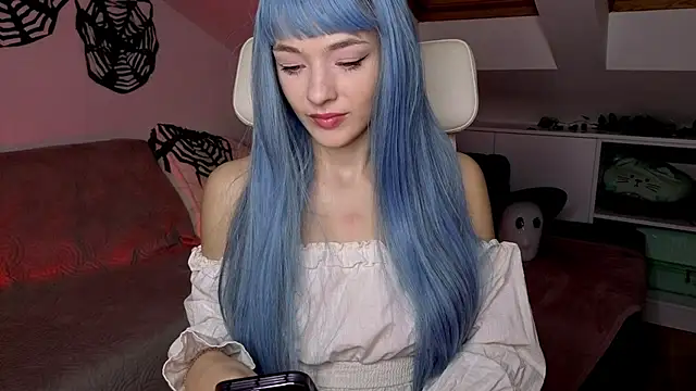 MiaRouge online show from October 2025 02:45:02 AM