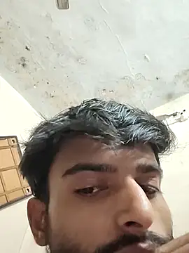 PRIYANHUxh online show from November 2025 08:09:02 AM