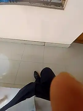 Snapshot of India_Dick8 chatting on March 2025 10:35:02 AM India Dick8 online show from March 2025 10:35:02 AM