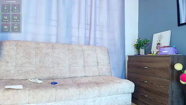 jade brunnette online show from November 2025 08:10:01 PM