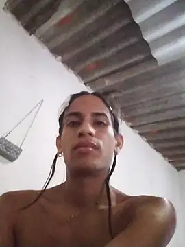 AlexaWarner online show from November 2025 04:08:01 PM