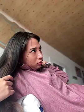 Snapshot of AlessiaVix chatting on January 2025 07:07:01 PM AlessiaVix online show from January 2025 07:07:01 PM