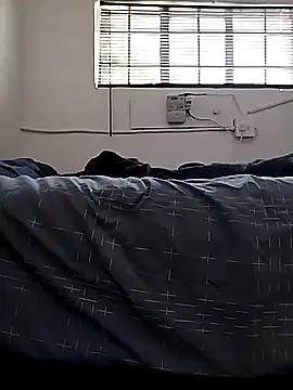 yungbigd online show from September 2025 06:59:01 AM