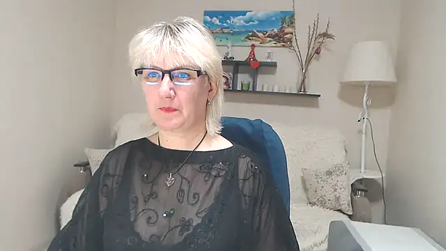 FleurMays online show from January 2025 10:17:02 AM