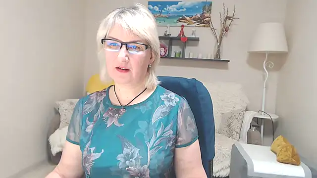 FleurMays online show from March 2025 04:05:01 AM