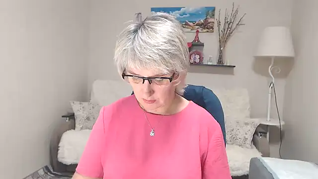 FleurMays online show from October 2025 04:53:02 AM