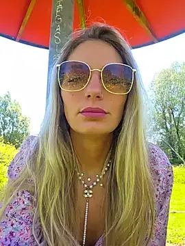 Snapshot of Lydie_off chatting on May 2026 11:49:02 AM Lydie off online show from May 2026 11:49:02 AM