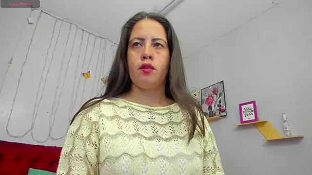 kathina giraldo online show from March 2025 12:41:02 PM