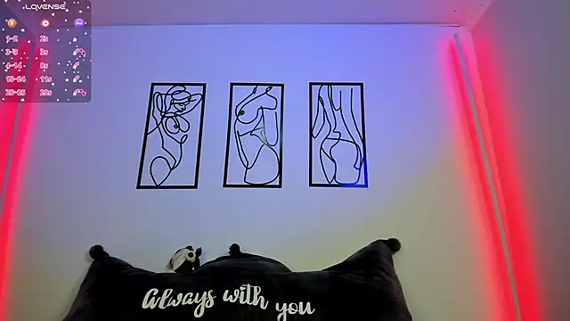 RubyPirsso18 online show from February 2025 07:28:02 PM