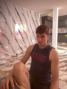 oliver Lz online show from December 2025 08:14:02 PM