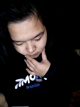 Thomgdee online show from February 2025 01:58:02 AM