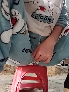 JasminePham online show from December 2024 07:10:01 AM