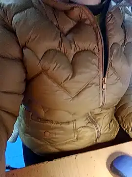 JasminePham online show from February 2025 01:30:02 AM