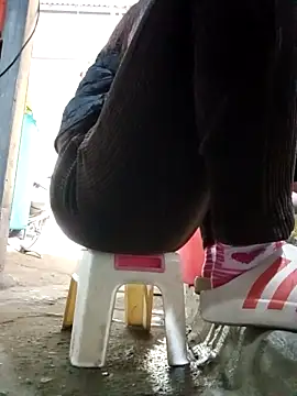 JasminePham online show from March 2025 01:23:01 AM