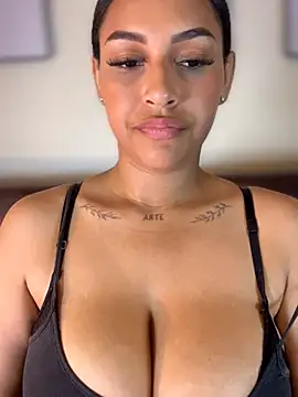 MaverickGray online show from May 2026 01:27:01 PM