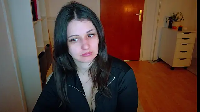 jenna-sxy19 online show from October 2025 02:07:02 PM