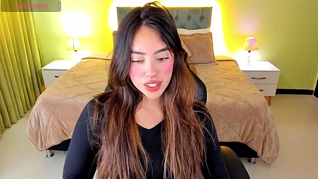  Charlotte evans 1 online show from September 2025 07:49:02 PM