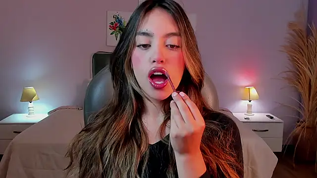  Charlotte evans 1 online show from February 2026 12:56:01 PM