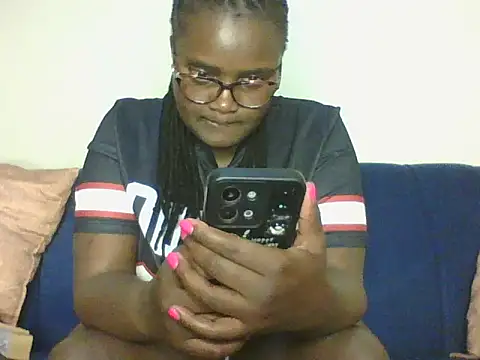 Snapshot of Montel_Montel_ chatting on February 2026 12:26:01 PM Montel Montel online show from February 2026 12:26:01 PM