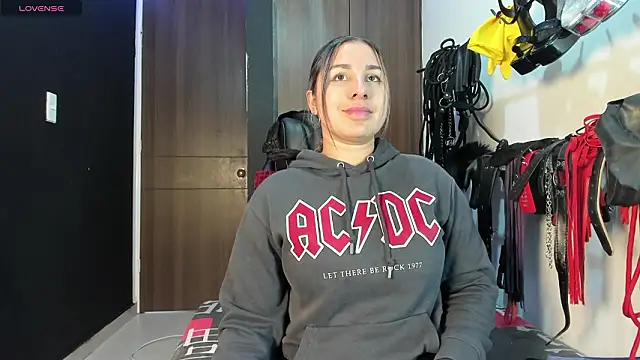 violet bdsmx online show from March 2026 08:26:01 PM