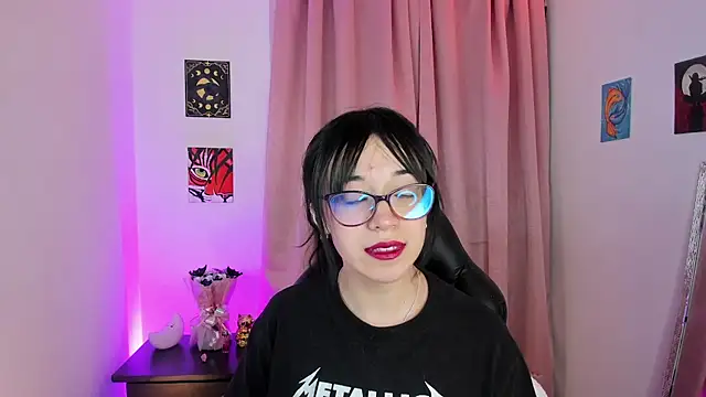 Snapshot of indra_cam chatting on September 2025 03:21:01 AM indra cam online show from September 2025 03:21:01 AM