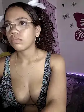 1CANDYLOVE online show from January 2025 01:50:01 AM