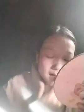 Snapshot of lytamye chatting on December 2024 02:45:02 AM lytamye online show from December 2024 02:45:02 AM