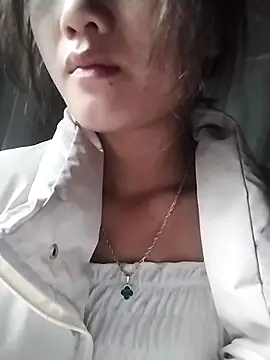 Snapshot of lytamye chatting on February 2025 04:38:02 AM lytamye online show from February 2025 04:38:02 AM