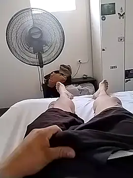 Xtrem3HARDxxx online show from December 2024 06:13:01 PM