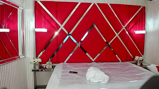 SusanCouper online show from November 2025 10:31:02 PM