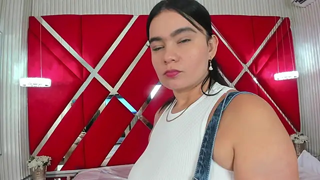 SusanCouper online show from February 2026 10:33:01 PM