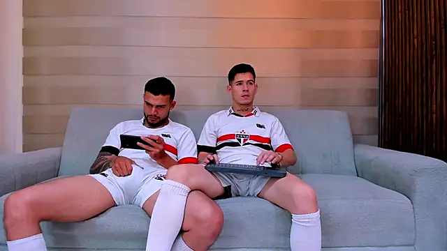 hot day online show from October 2025 08:53:02 PM