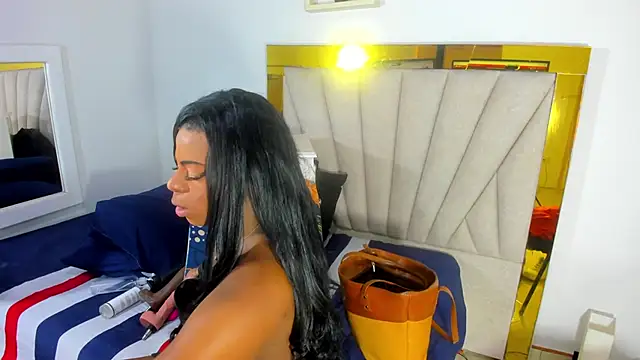 Evelonga 707 online show from March 2025 07:09:02 PM