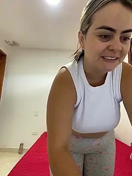 Snapshot of Im_Amelia chatting on November 2025 12:38:01 PM Im Amelia online show from November 2025 12:38:01 PM