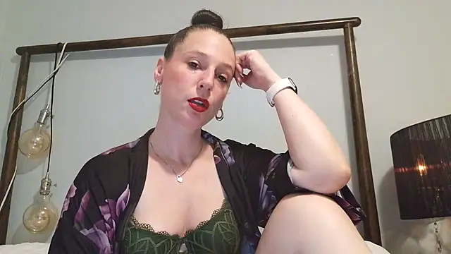 Audrey hotty online show from February 2026 02:32:01 AM