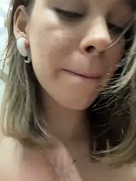 Street young online show from February 2025 12:17:02 PM