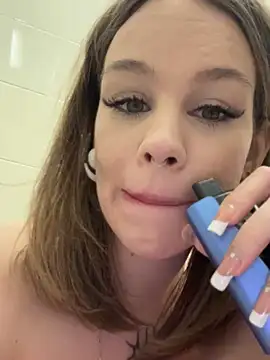 Street young online show from February 2025 03:58:02 PM