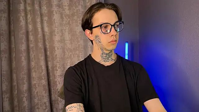 anahori  simon online show from February 2025 07:39:01 PM