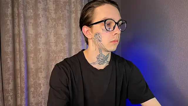 anahori  simon online show from February 2025 04:37:01 PM