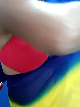 Savita hotmom online show from November 2025 04:33:01 PM