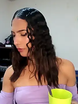 Lanna hott  online show from March 2025 04:11:02 PM