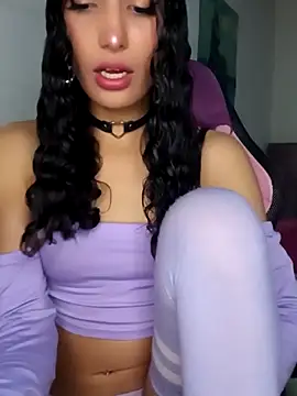Lanna hott  online show from May 2026 06:56:02 PM