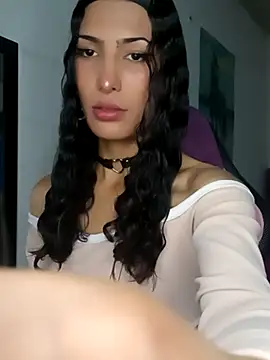Lanna hott  online show from May 2026 06:46:02 PM