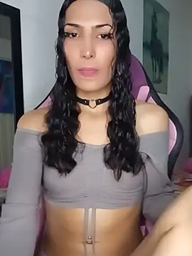 Lanna hott  online show from May 2026 07:45:02 PM